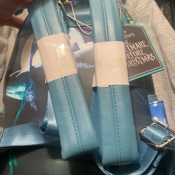 Brand New WT Nightmare Before Christmas Loungefly Mini Backpack - Picture 4 of 6